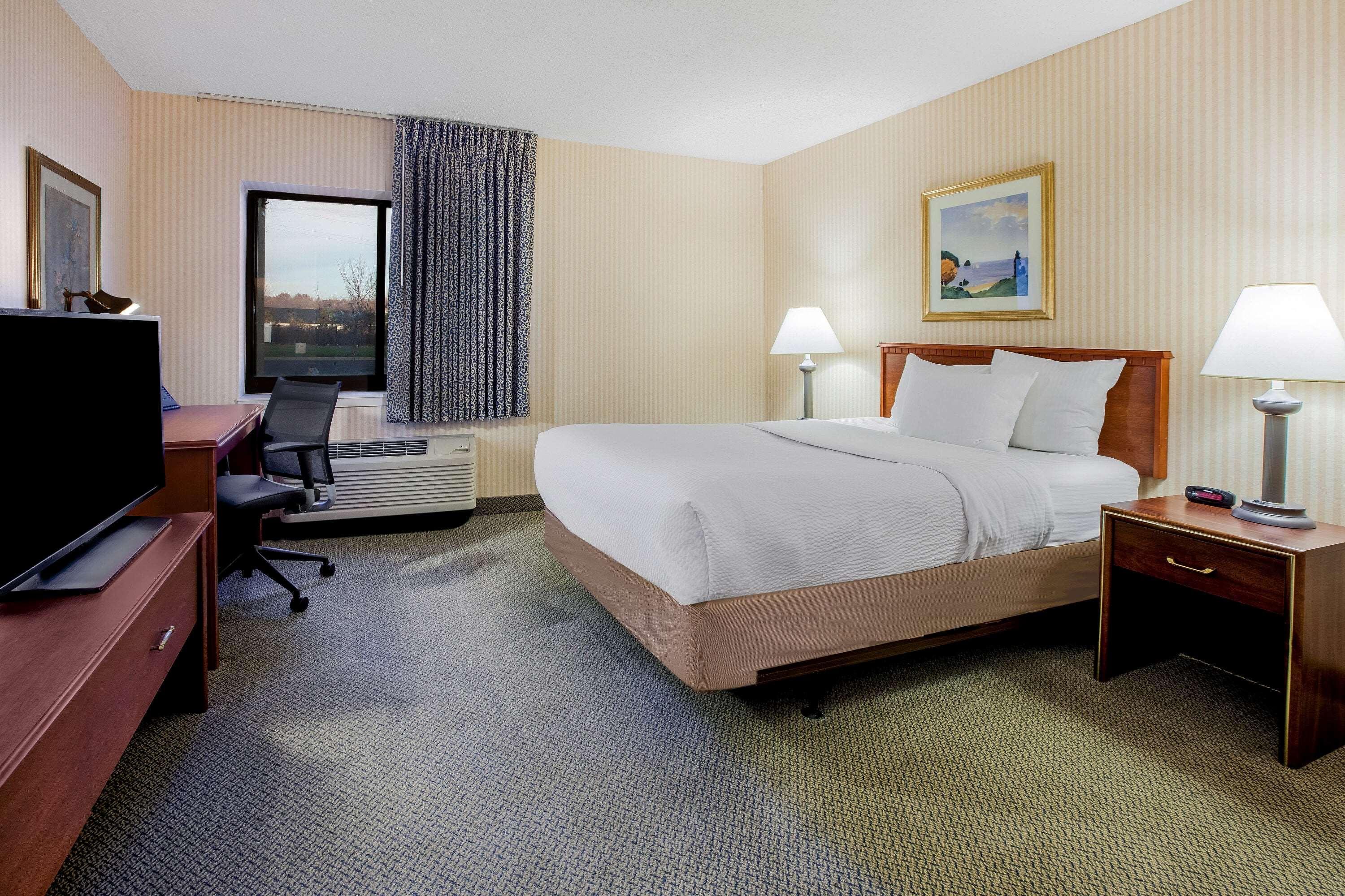 La Quinta Inn By Wyndham Detroit Southgate Extérieur photo