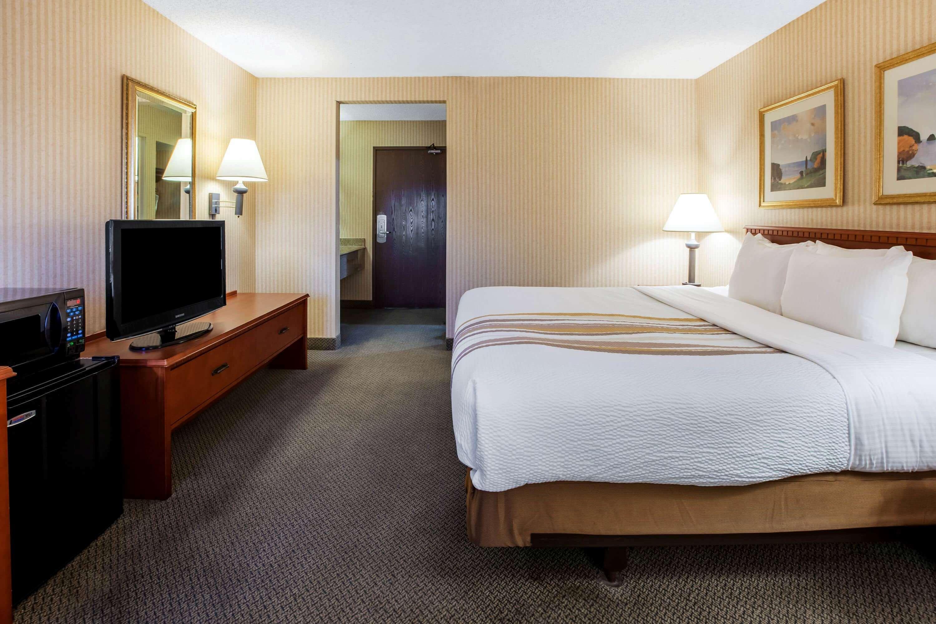 La Quinta Inn By Wyndham Detroit Southgate Extérieur photo